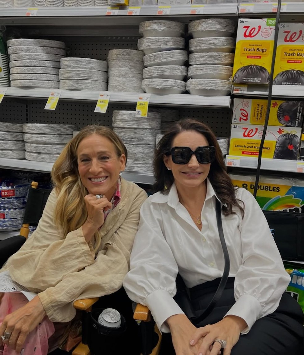 Kristin Davis A Charlotte De Sex And The City Celebra Os Anos De Sarah Jessica Parker