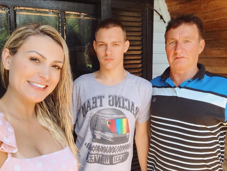 Andressa Urach Se Choca Pedido Do Pai Para Gravarem Porn Juntos Velho Assanhado