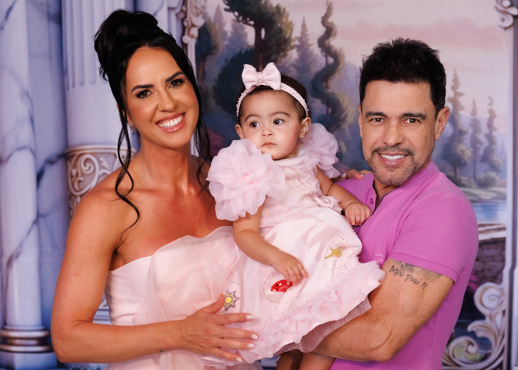 A família vai aumentar ? Zezé Di Camargo revela impasse para ter mais filhos com Graciele Lacerda