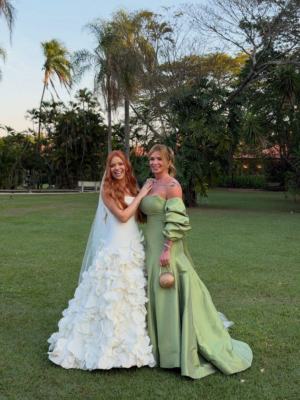 Viih Tube com a mãe, Viviane Di Felice — Foto: Reprodução/Instagram