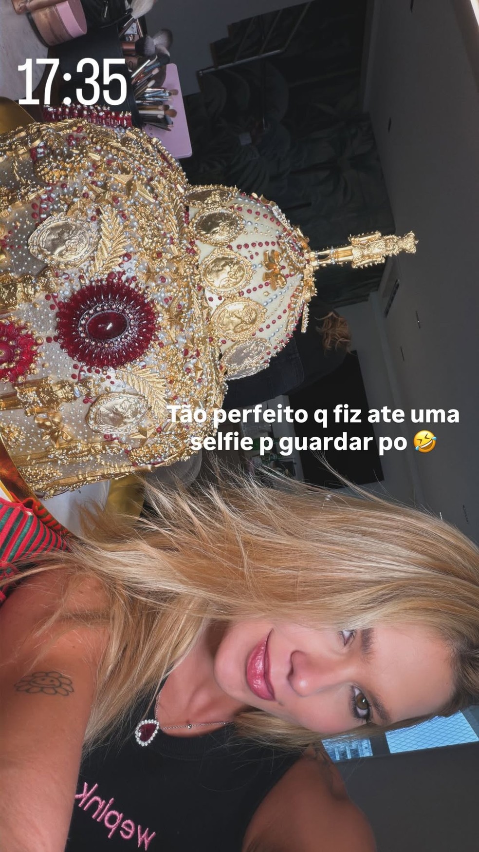 Virginia e o chocotone de mais de R$5 mil — Foto: Reprodução/ Instagram