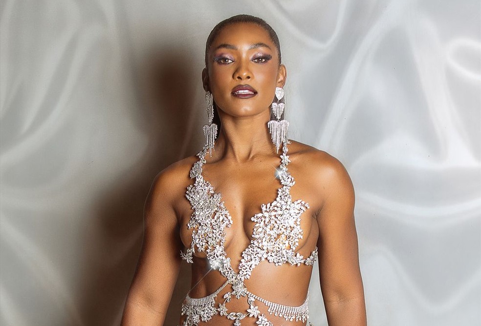 Erika Januza — Foto: @marciofariasfoto