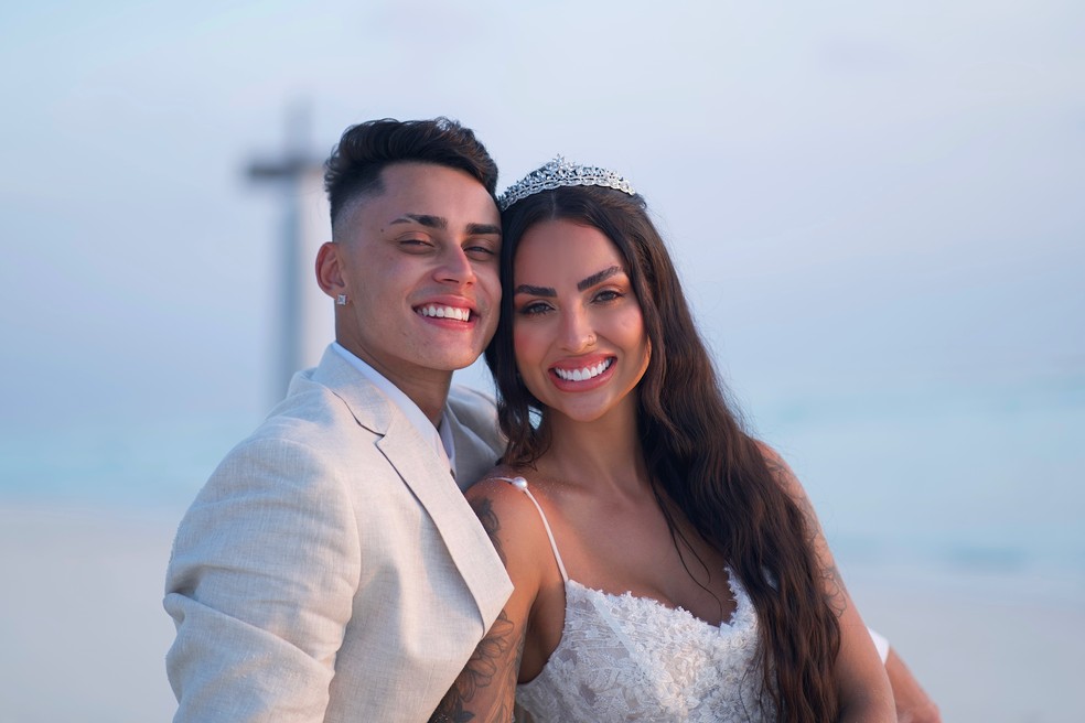 Pamella Rodrigues e Victor Lunardi se casam nas Maldivas com cen&aacute;rio paradis&iacute;aco &mdash; Foto: Mohamed Shan