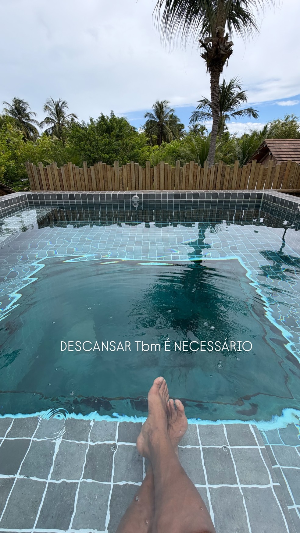 Scheila Carvalho curte viagem com o marido, Tony Salles — Foto: Reprodução/Instagram