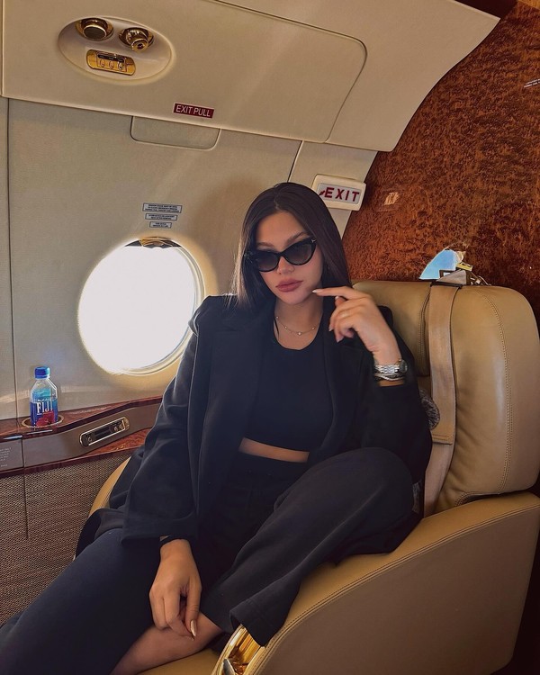 Quem é Isa Ranieri? Influencer anuncia separação do jogador Cebolinha