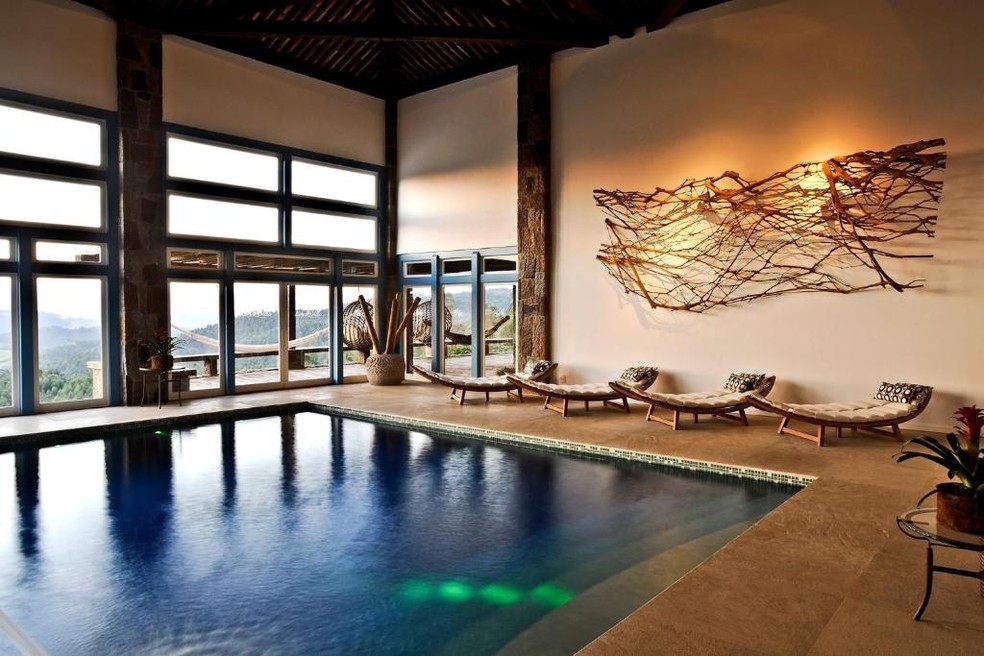 Hotel luxuoso no campo marca a renovação de votos de Maira Cardi e Thiago Nigro — Foto: Reprodução