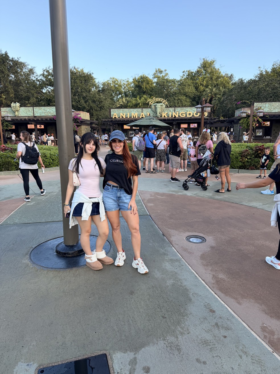 Jaquelline Grohalski curte a Disney com a filha, Isabella Grohalski — Foto: Arquivo pessoal