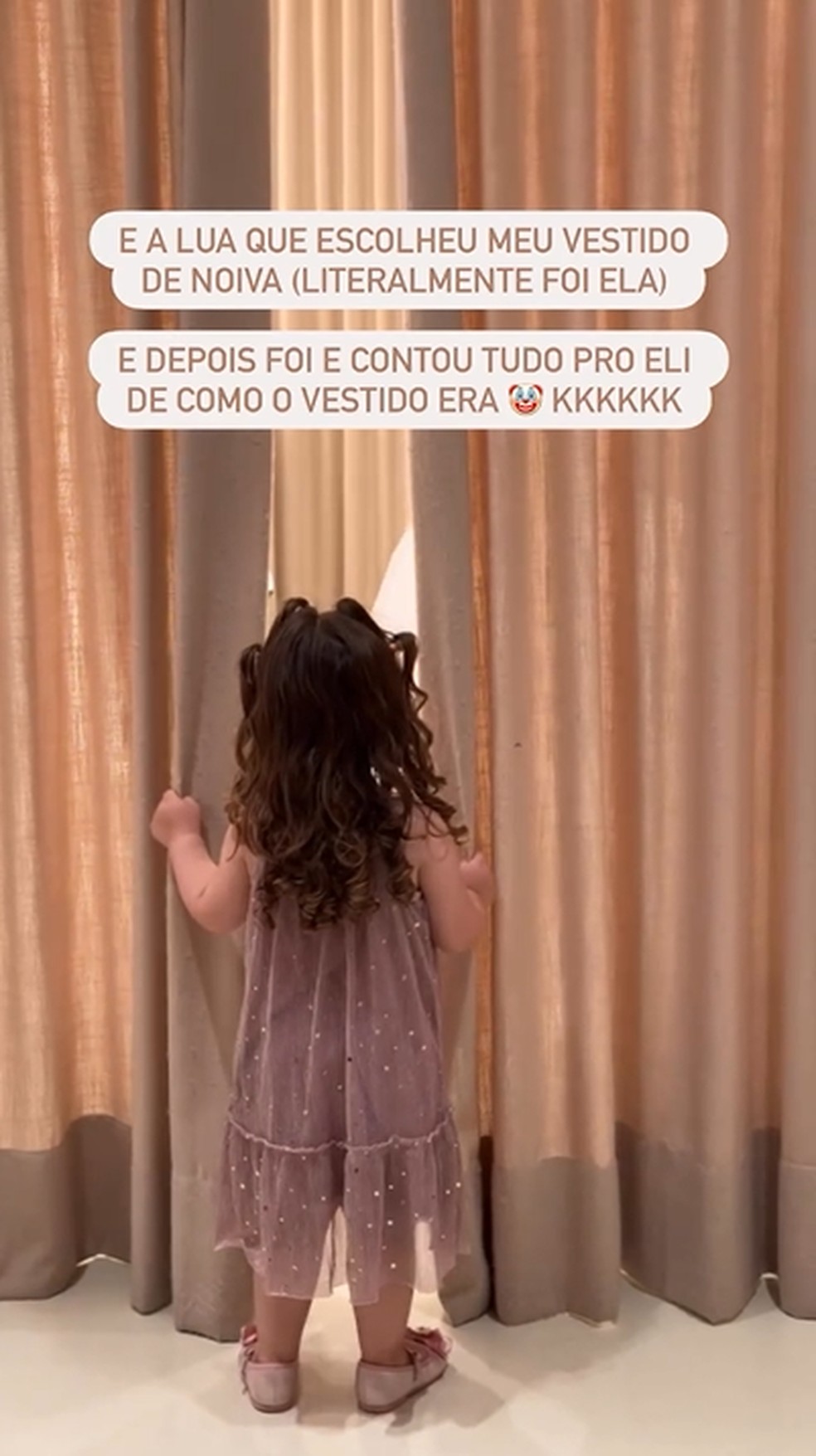 Lua vendo Viih Tube de noiva — Foto: Reprodução/Instagram