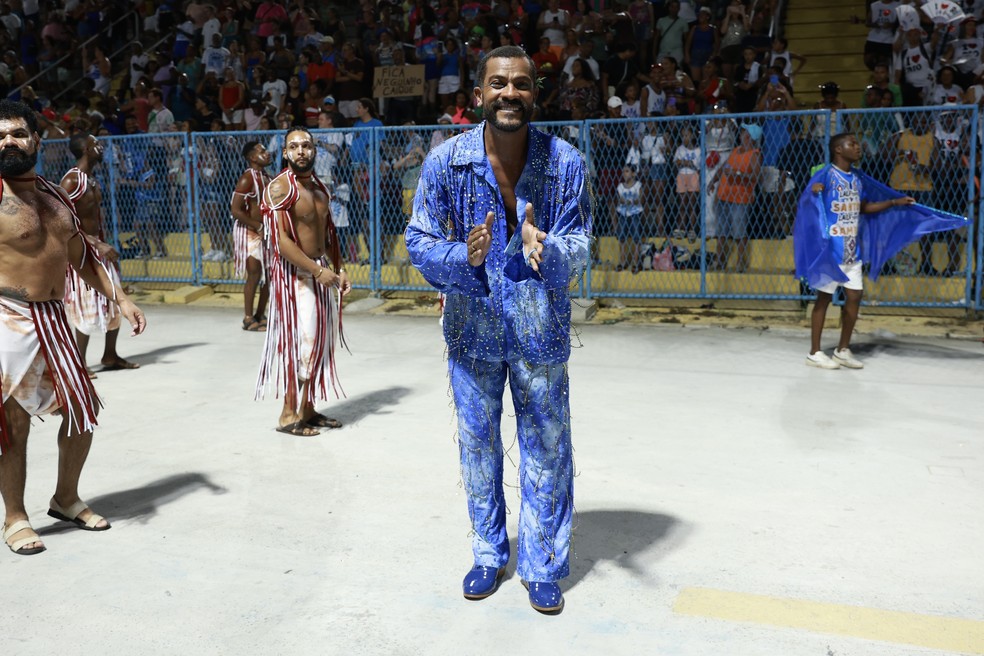 Samuel de Assis no ensaio técnico da Beija-Flor — Foto: Roberto Filho/Brazil News