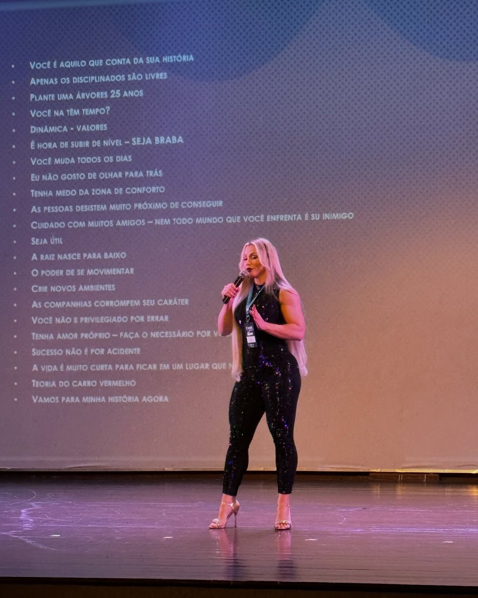 Vivi Winkler dá palestras motivacionais — Foto: Reprodução | Instagram