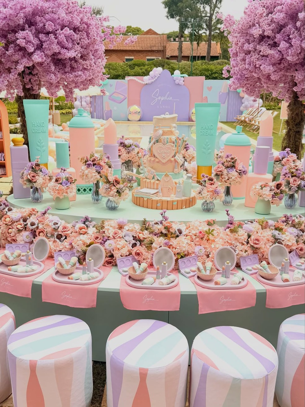 Maíra Cardi faz festão luxuoso de 3 dias com tema spa para aniversário da filha Sophia; confira os detalhes! — Foto: Reprodução/Instagram/@twiggysk