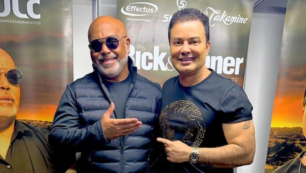 Rick, dupla de Renner, passa mal em show e vai parar no hospital