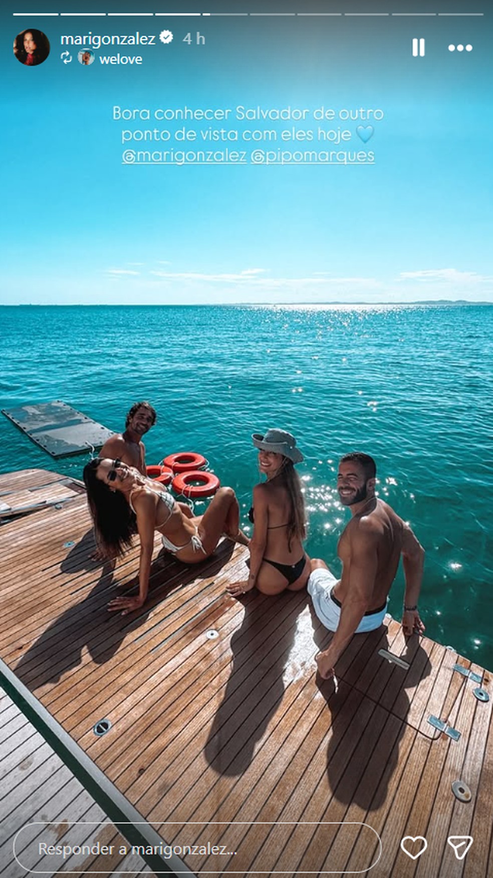 Mari Gonzalez curte dia de praia em Salvador com amigos — Foto: Reprodução/Instagram