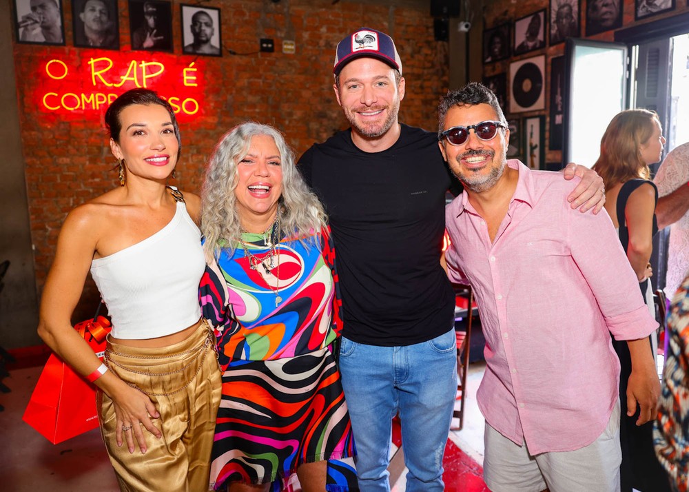 Mariana Ximenes, Zeca Camargo e mais famosos curtem roda de samba no ...
