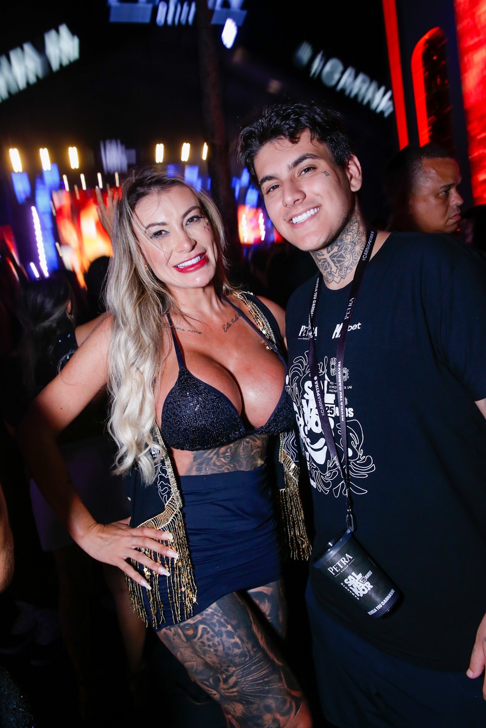Andressa Urach e o filho Arthur Urach — Foto: Thiago e Caio Duran/BrazilNews