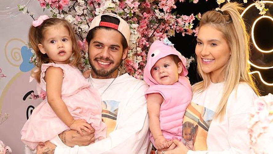 Virginia Fonseca e Zé Felipe comemoram os 9 meses de Maria Flor