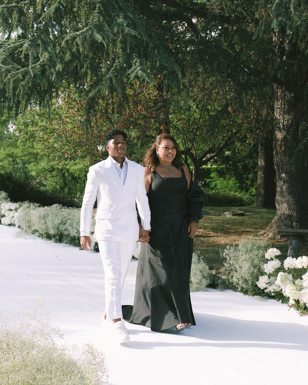 Endrick e a mãe, Cíntia Ramos — Foto: Reprodução/ Instagram