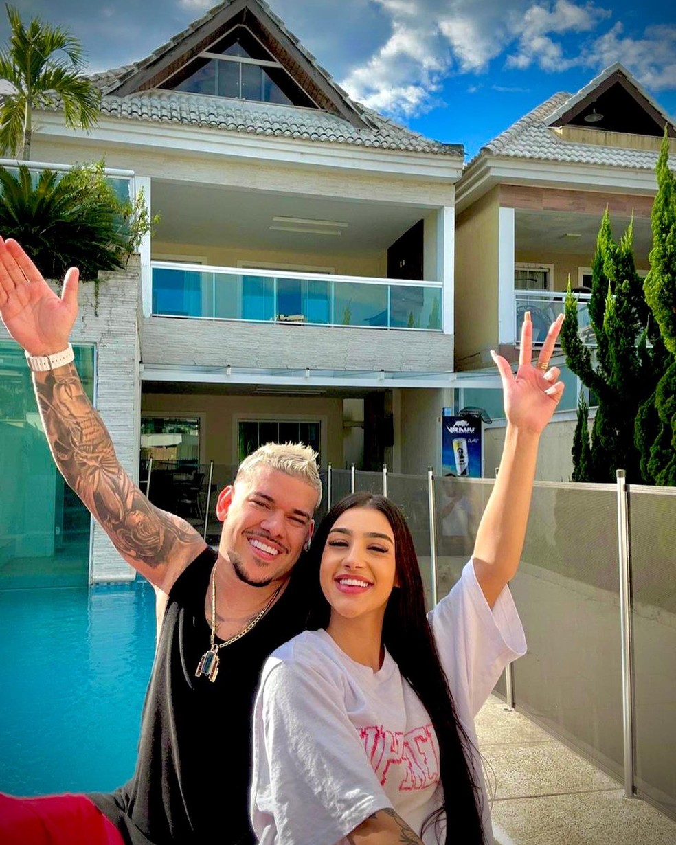 Bia Miranda E Buarque Estão Juntos