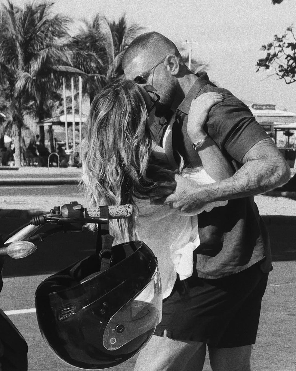 Paolla Oliveira compartilha ensaio e chamego com Diogo Nogueira — Foto: Reprodução/Instagram