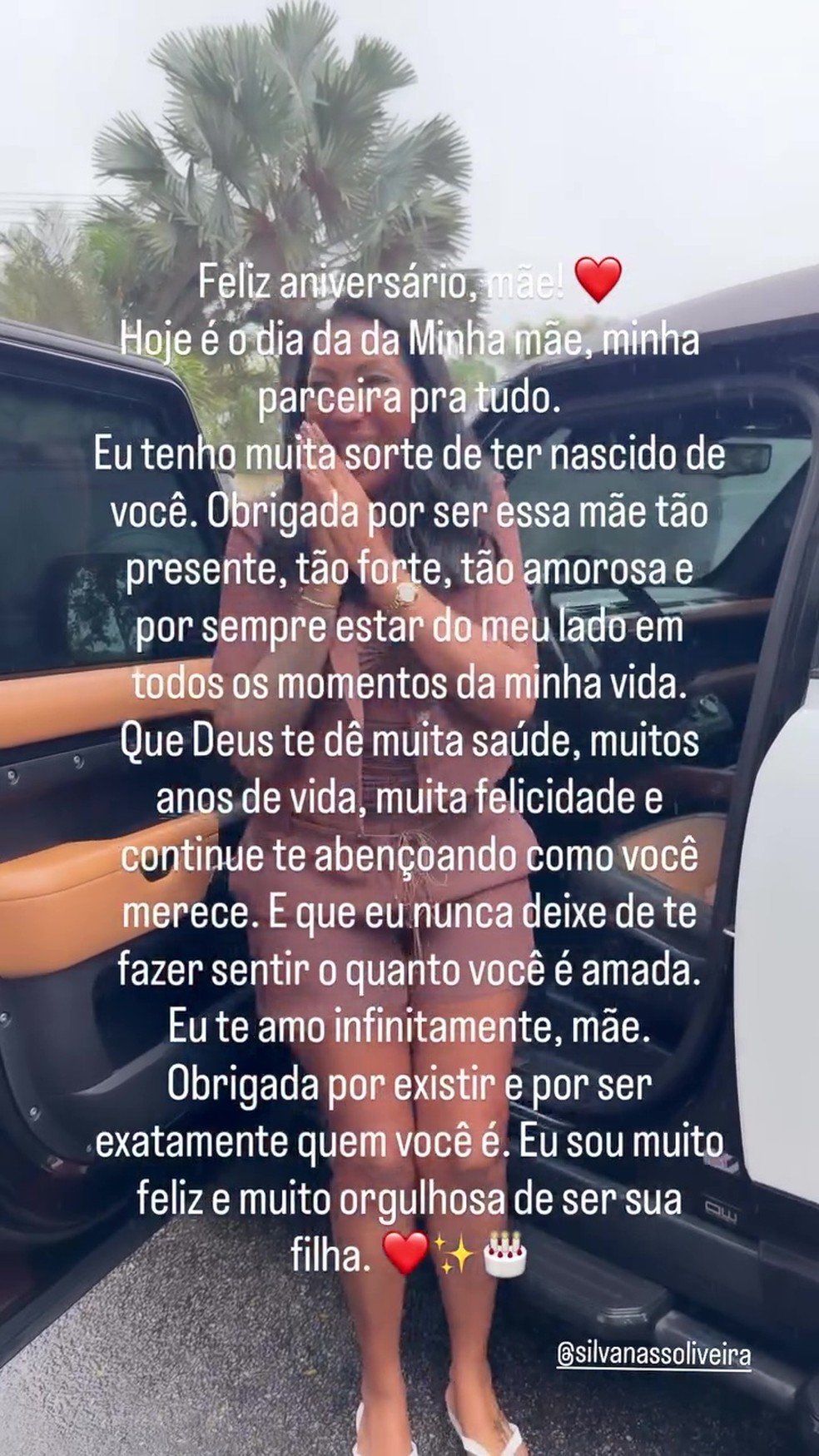 Silvana Oliveira ganha carrão de presente da filha, Ludmilla, e do marido, Renato Araújo — Foto: Reprodução/Instagram