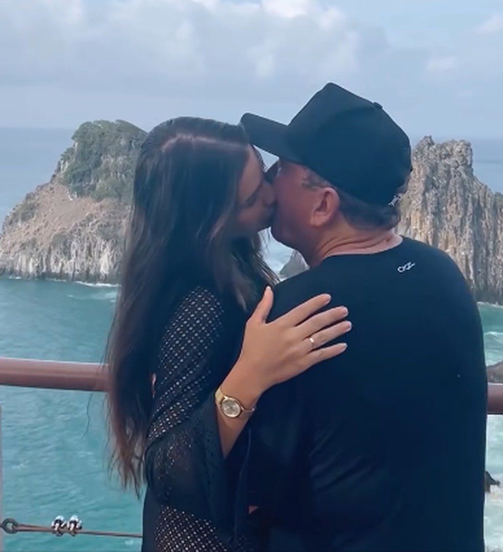 Calita Franciele e Amado Batista — Foto: Reprodução/Instagram