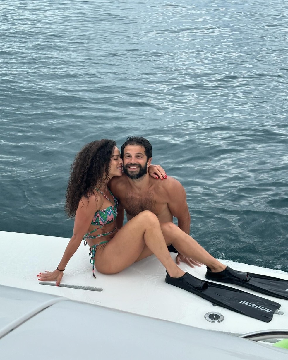 Duda Nagle abre &aacute;lbum de fotos ao lado de Michelle &mdash; Foto: Reprodu&ccedil;&atilde;o/Instagram