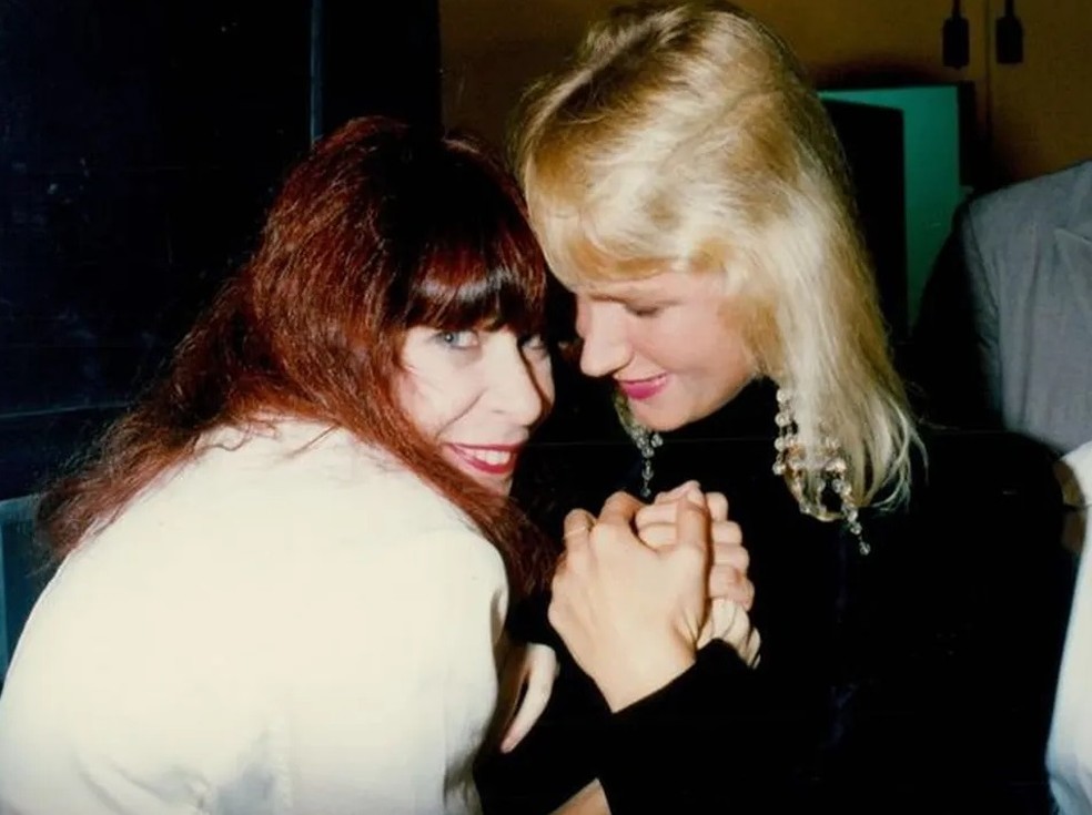 Rita Lee e Xuxa em encontro no início da década de 1990 — Foto: Reprodução/Instagram