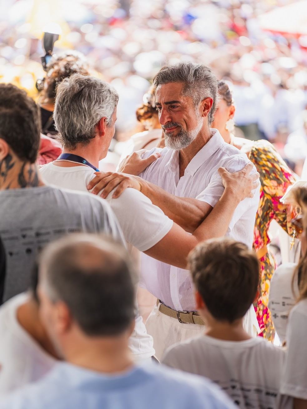 Marcos Mion durante o Círio de Nazaré, em Belém do Pará — Foto: Reprodução/Instagram