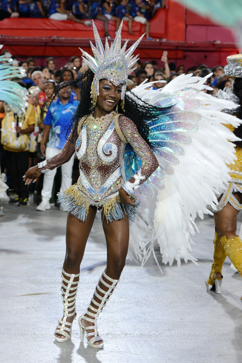 Lorena Raíssa, rainha de bateria da Beija-Flor no Carnaval 2023 — Foto: Adriano Ishibashi/BrazilNews