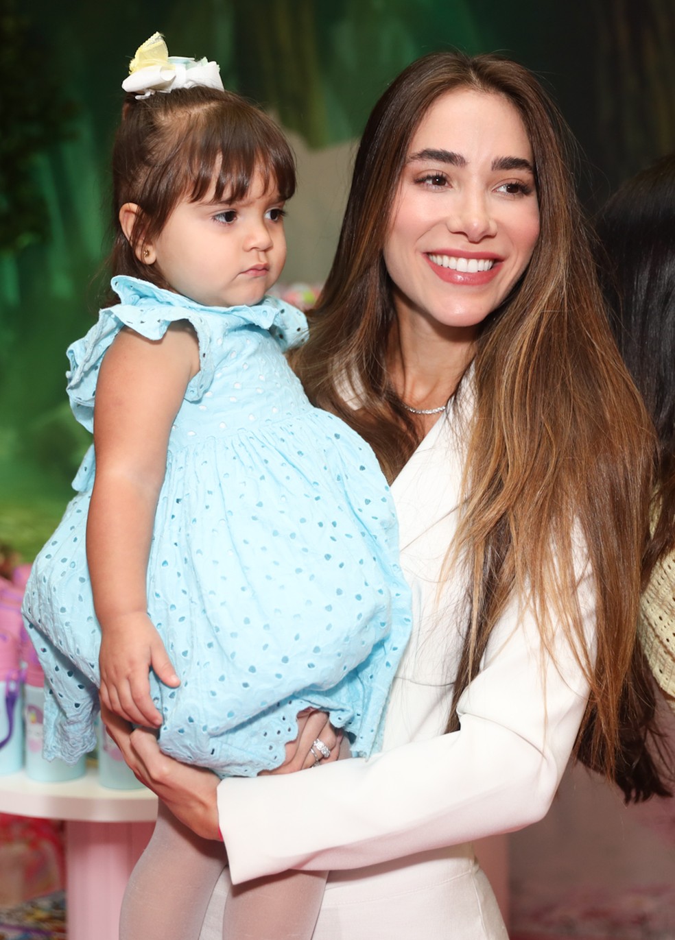 Romana Novais e filha, Raika — Foto: Lucas Ramos / Brazil News