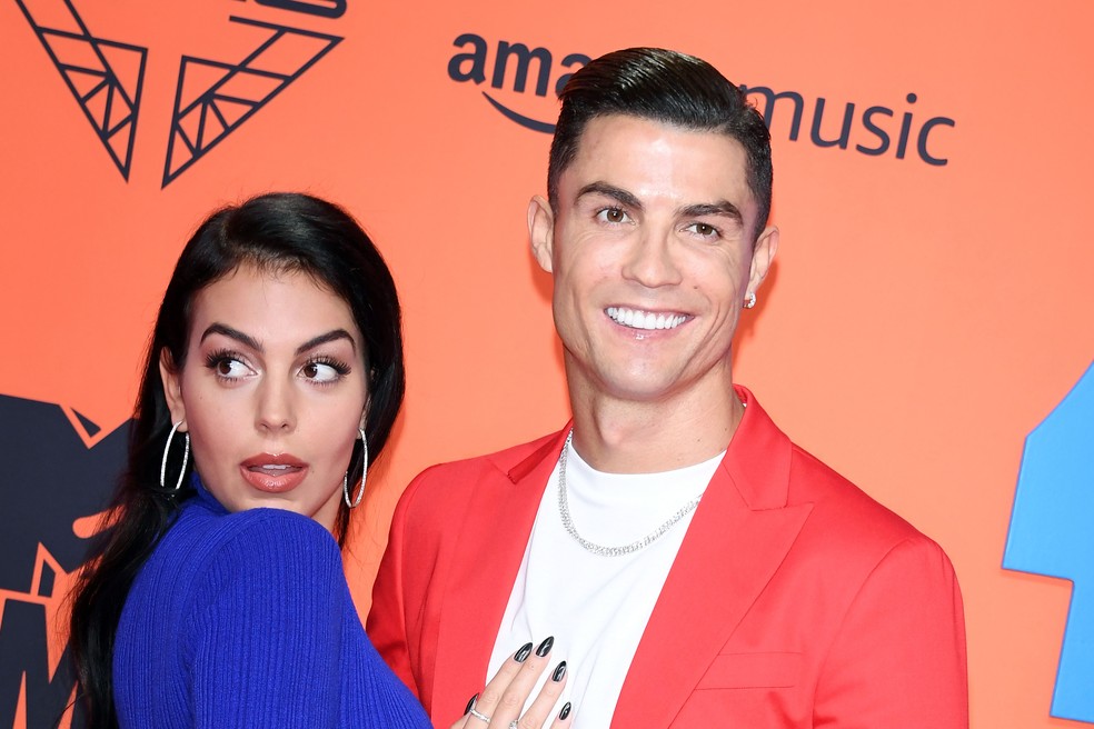 Georgina Rodriguez e Cristiano Ronaldo — Foto: Getty Images