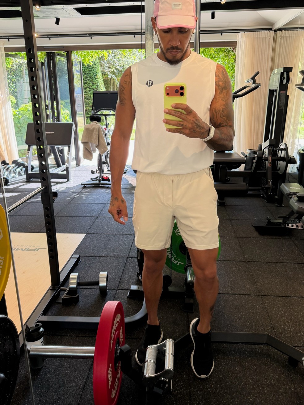 Lewis Hamilton posta dump com Kim Kardashian — Foto: Reprodução/Instagram