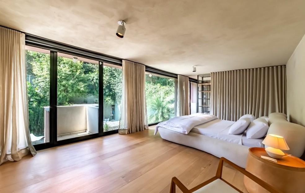 Casa nova de Bianca Andrade é descrita como 'brutalista com muita personalidade' e vale R$ 9 milhões; fotos — Foto: Reprodução/Instagram/@alebento.imoveis