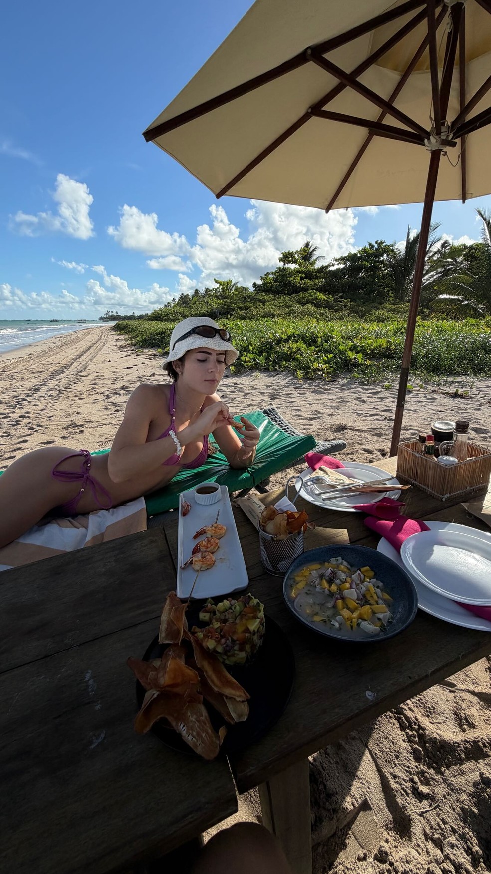 Jade Picon e André Lamoglia em viagem romântica a São Miguel dos Milagres, em Alagoas — Foto: Reprodução/Instagram
