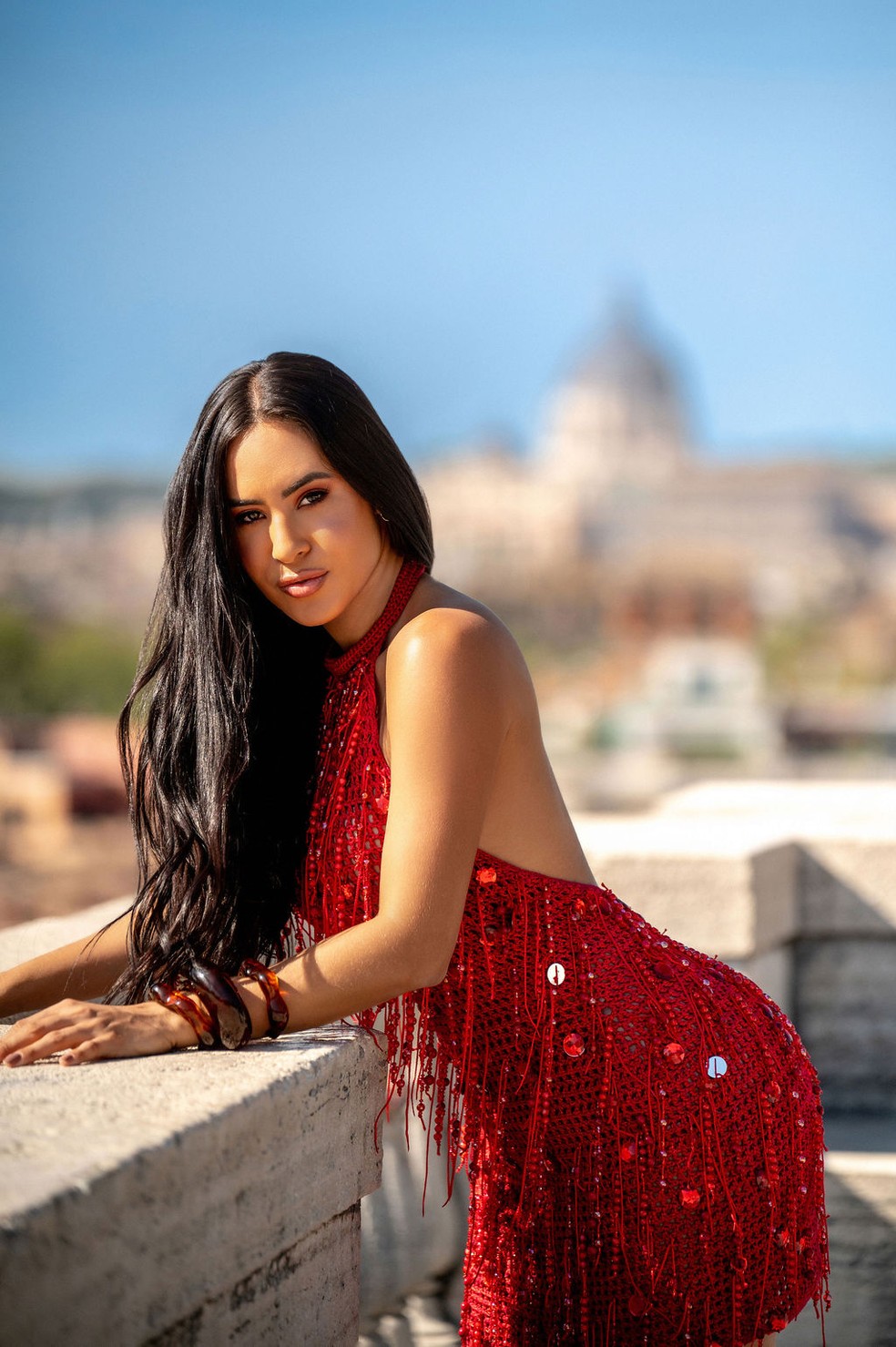 Isabelle Nogueira faz ensaio fotográfico em Roma — Foto: Donavan @donavan_photos