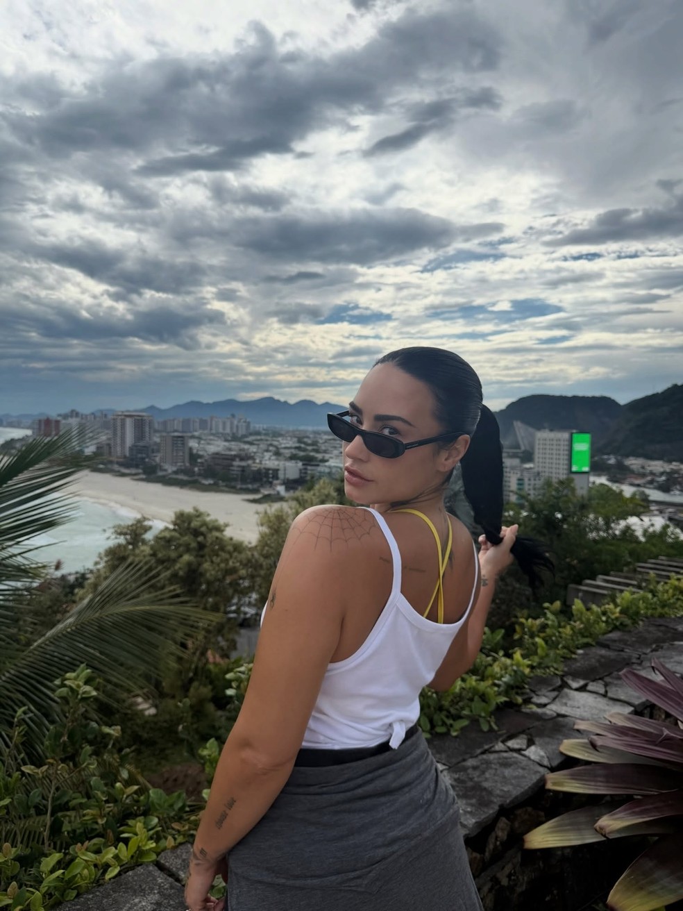 Demi Lovato abre álbum de fotos no Brasil — Foto: Reprodução/Instagram
