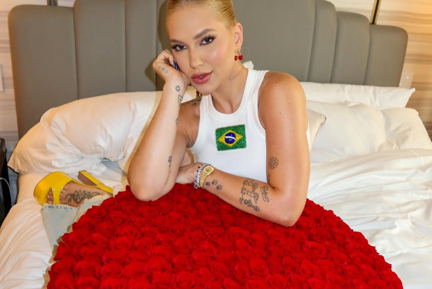 Virginia Fonseca em clique que gerou repercussão nas redes sociais durante estadia nos EUA