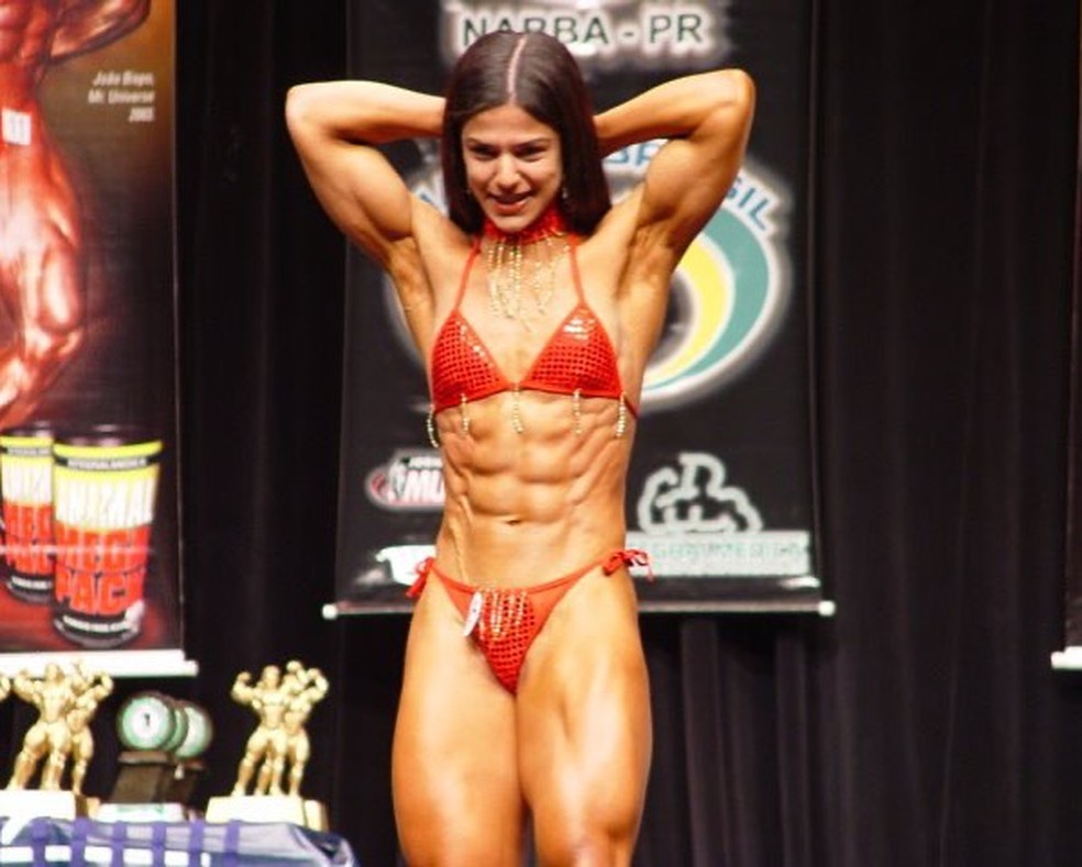 Eva Andressa em 2005, em seu priemeiro campeonato de fisiculturismo — Foto: Reprodução/Instagram