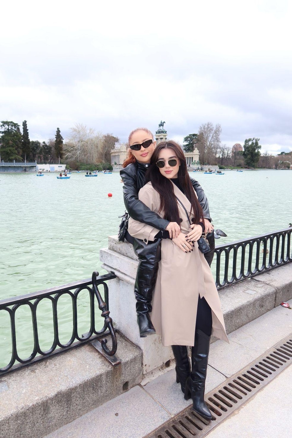 Júlia Ribeiro e Mari Fernandez fazem viagem romântica pela Europa; fotos