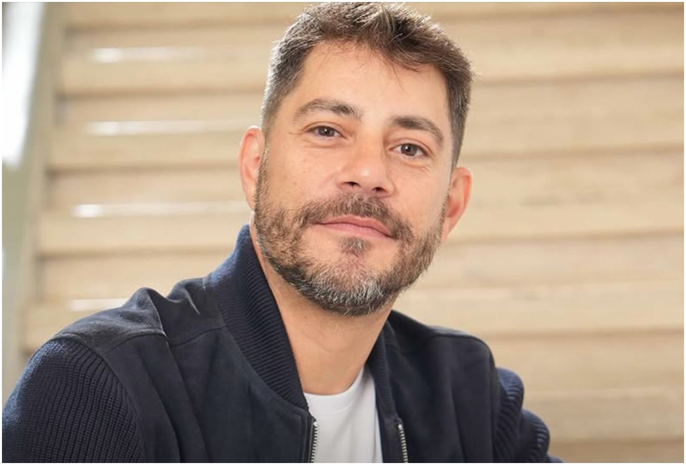 Evaristo Costa responde curiosidade sobre seu nome: 'Existe uma explicação'