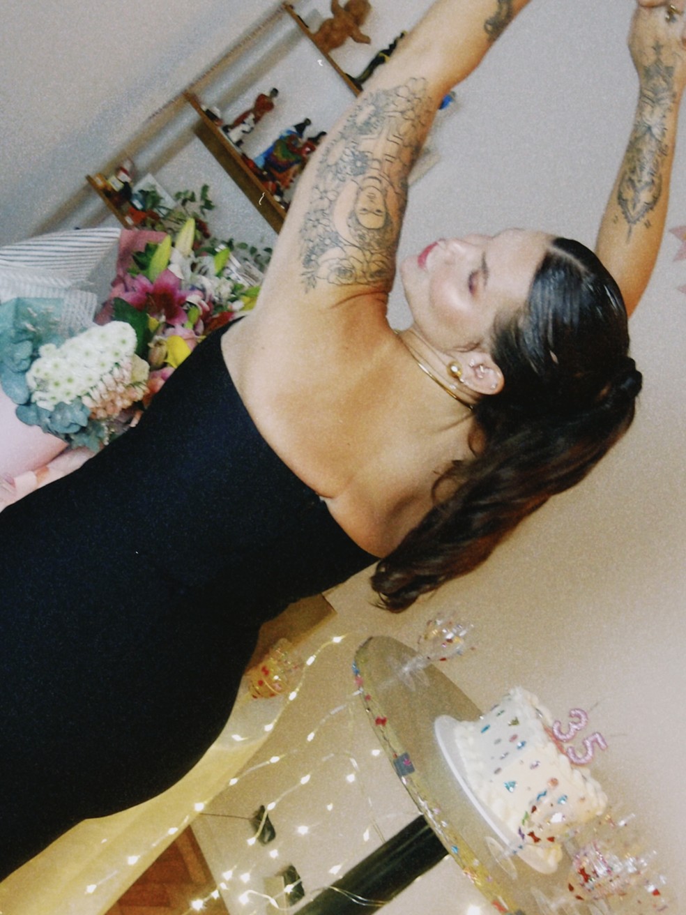 Thais Carla mostra fotos da festa de 35 anos: 'Do jeitinho que eu queria' — Foto: Reprodução/Instagram