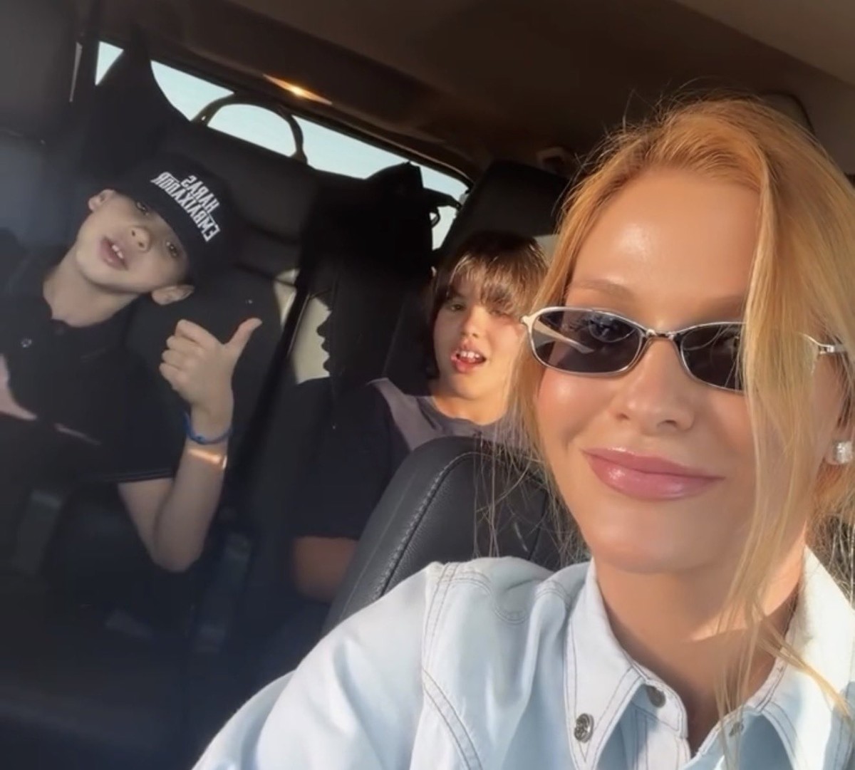 Andressa Suita mostra 'acampamento de luxo' onde fica com os filhos e ...