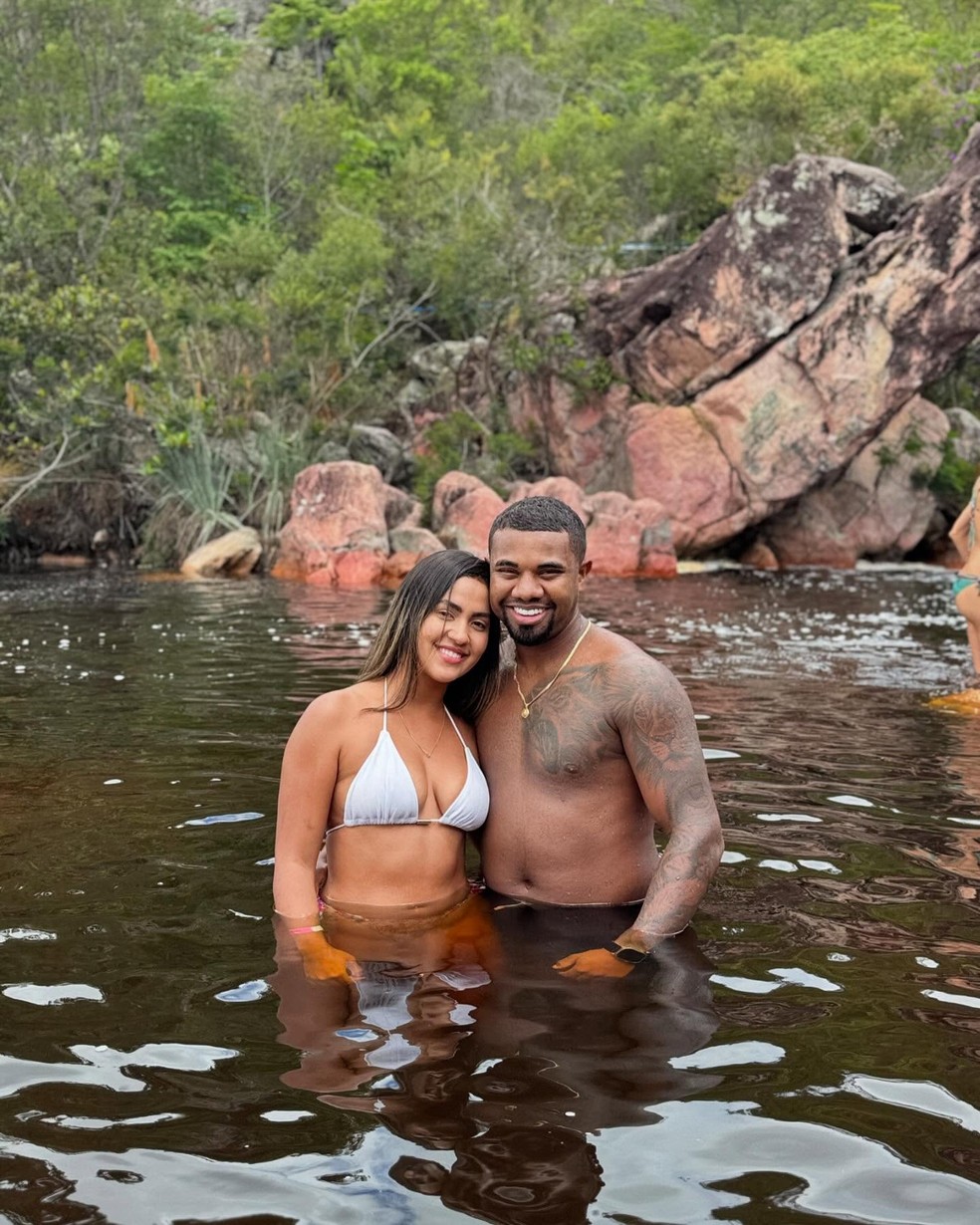 Davi e Adriana Paula — Foto: Reprodução/Instagram