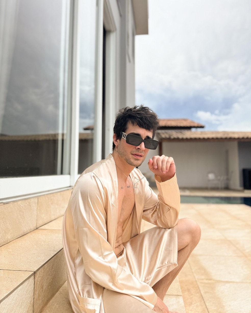 Fiuk: 'Tenho minhas dores, meus amores e estou numa eterna evolução'