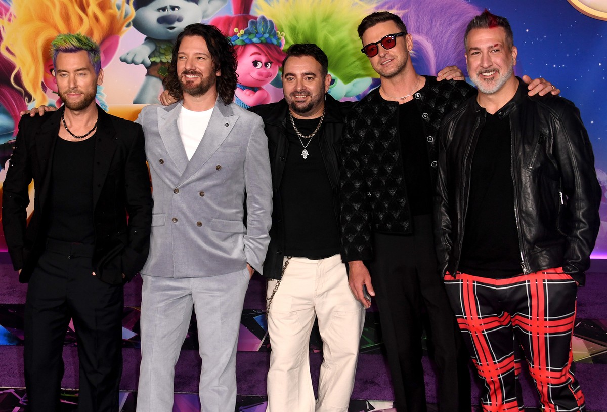 NSYNC se reúne em show de Justin Timberlake; assista aos vídeos