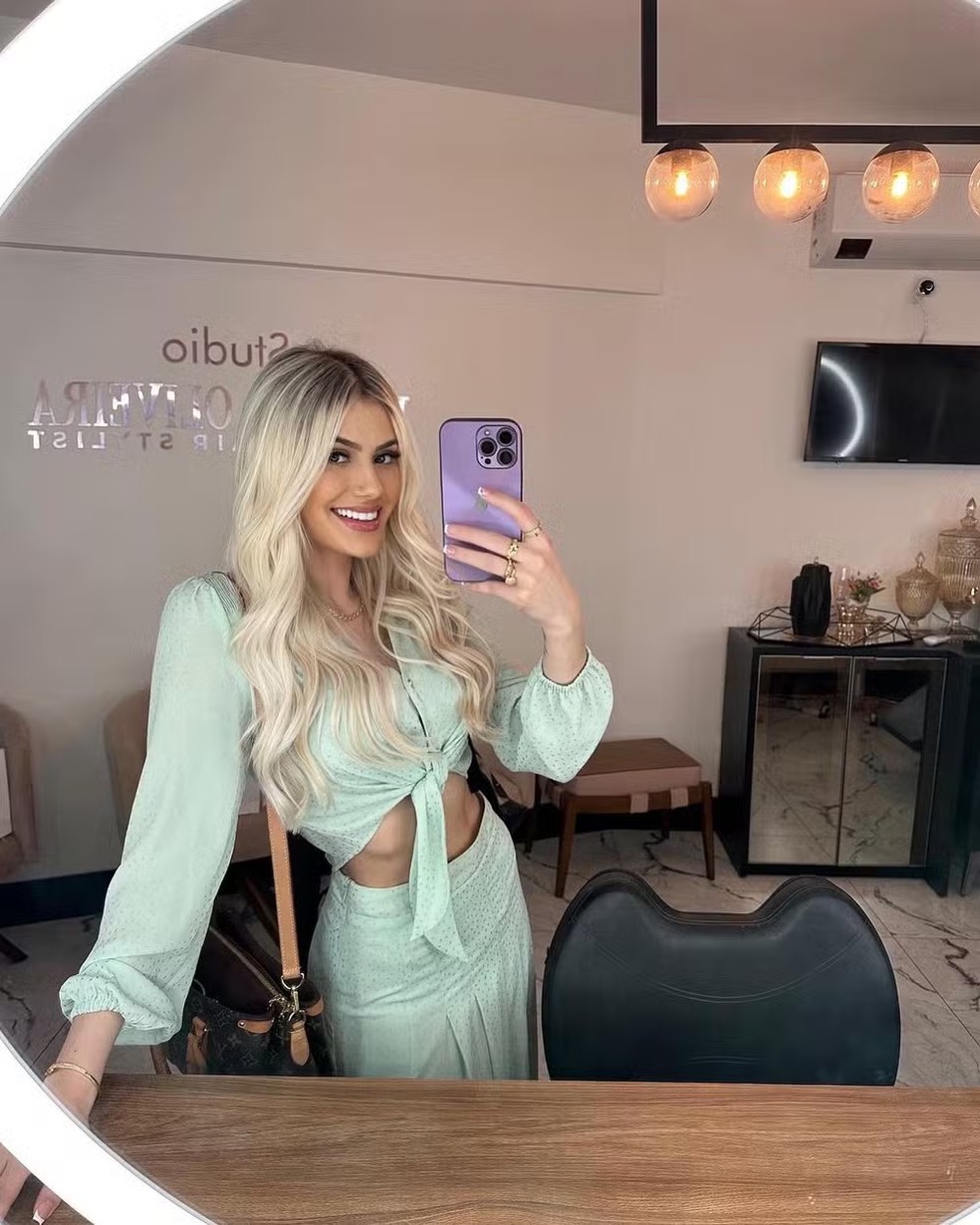 Fernanda Stroschein é a nova namorada de MC Guimê — Foto: Reprodução/Instagram
