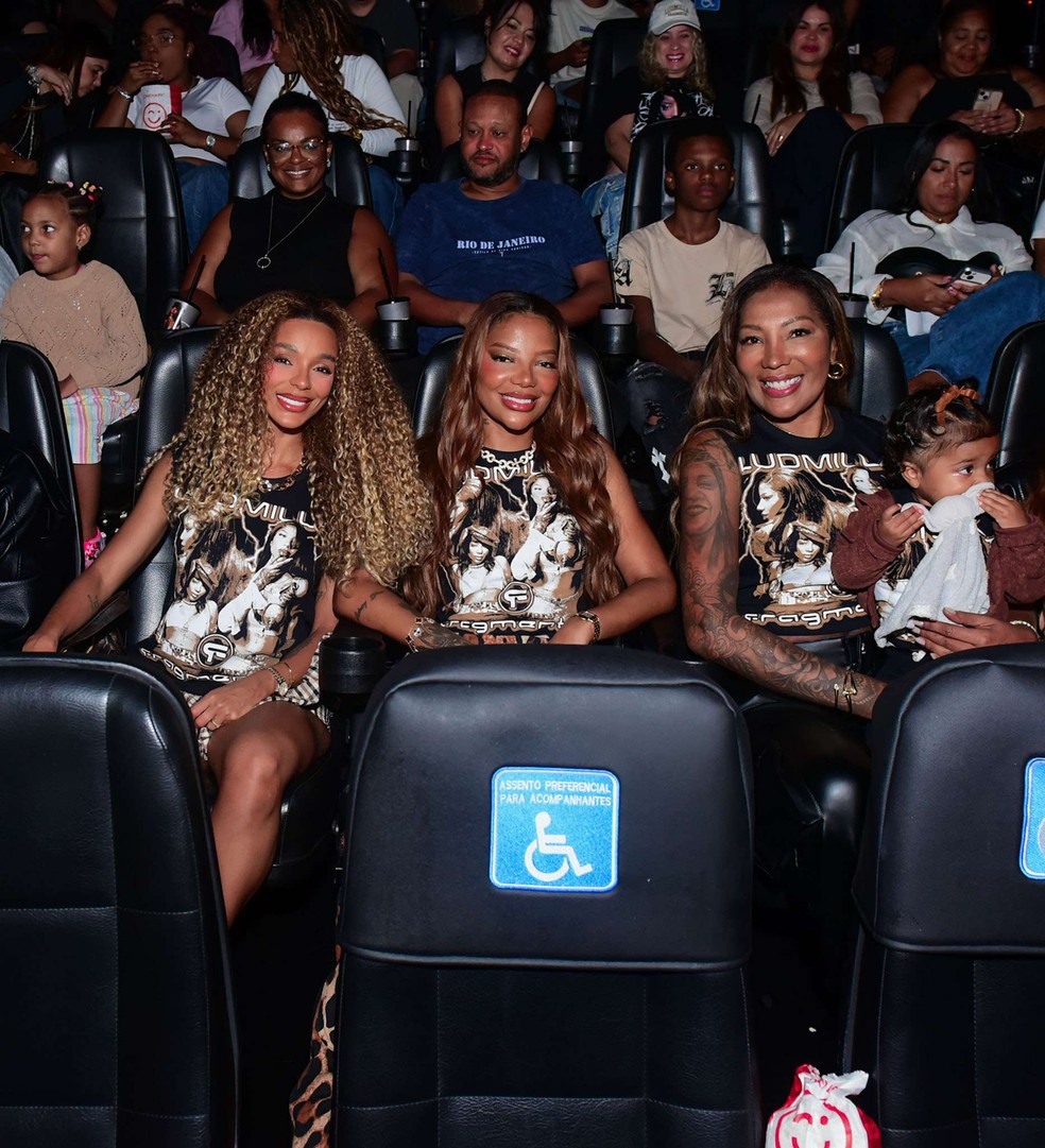 Brunna Gonçalves, Ludmilla, Silvana Oliveira e Zuri — Foto: Webert Belicio / Agnews