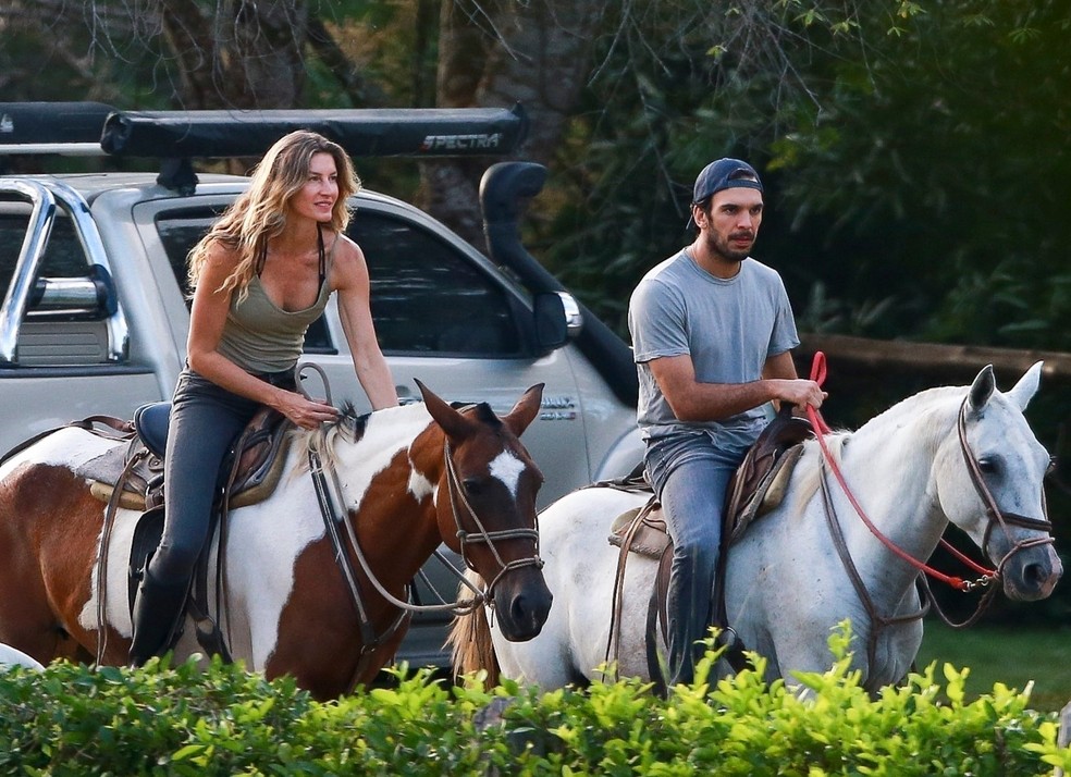 Gisele Bündchen e Joaquim Valente — Foto: Grosby Group