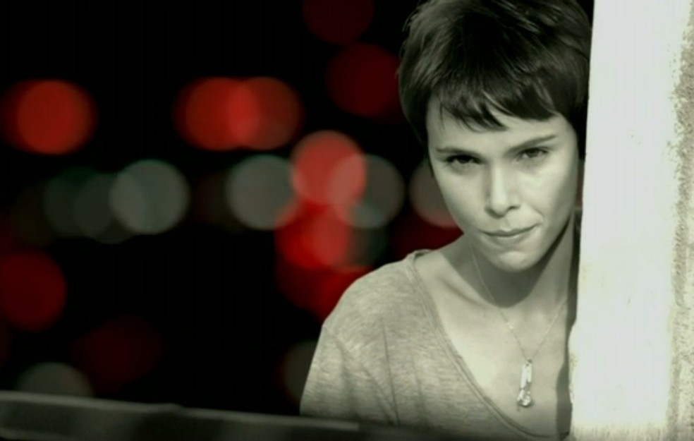 1º lugar no ranking de congelamentos de 'Avenida Brasil': Nina (Débora Falabella) — Foto: TV Globo