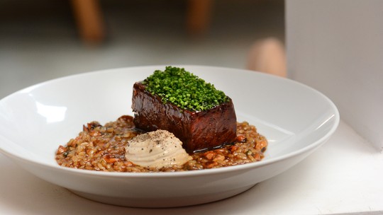 Casa Rios inaugura fase em novo endereço de SP com menu autoral focado no fogo Casa Rios inaugura fase em novo endereço de SP com menu autoral focado no fogo